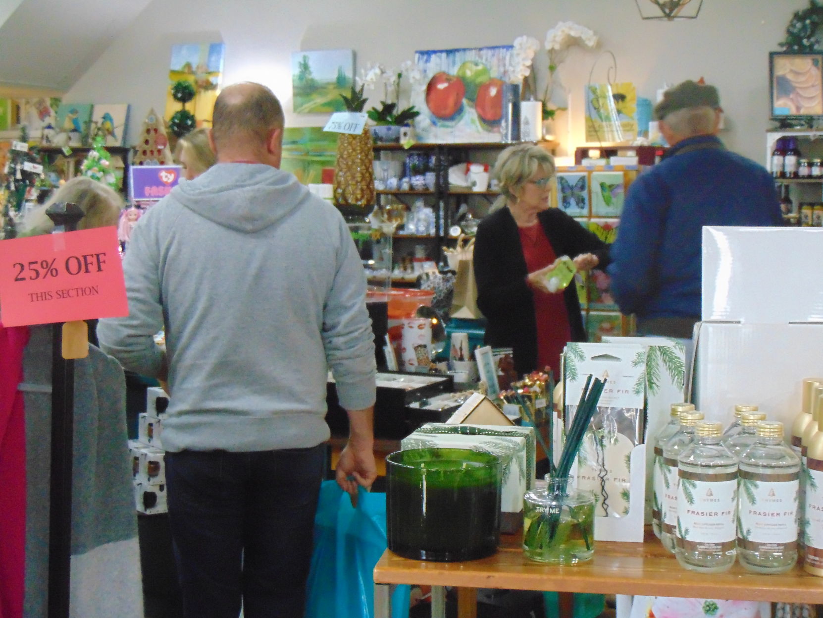 Small Business Saturday (24).JPG